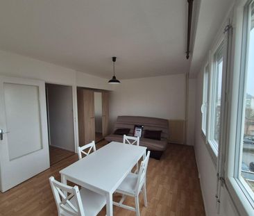 Location Appartement 1 pièce 27m² MACON 71000 - Photo 1