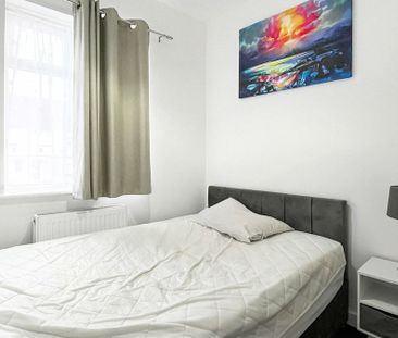 3 bedroom house to rent - Photo 2