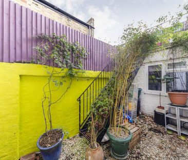 2 bedroom flat to rent - Photo 5