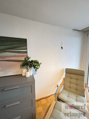 Möbliert - Schöne Wohnung mit Balkon in zentraler Lage - Photo 1