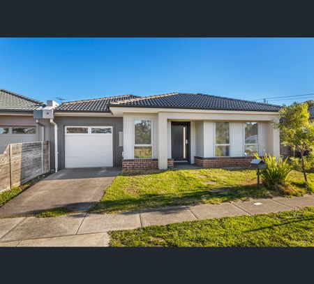5 Peck Terrace, Williams Landing, Vic 3027 - Photo 2