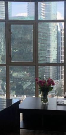 $3,750 / 2br - 990ft2 - 2B/2B/Den Vancouver 19th fl - Photo 1