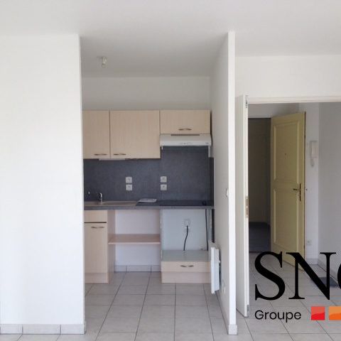 T2 AVEC PARKING - Photo 1