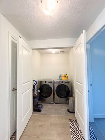 For Lease - 103 Picardy Drive, Hamilton, Ontario - Photo 5