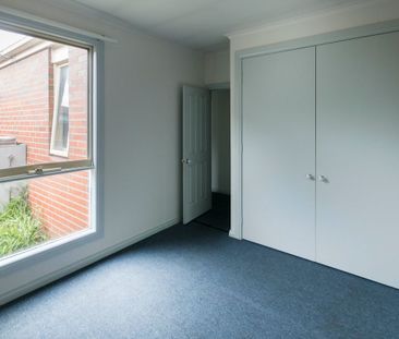 Beautiful Corner position - Photo 2
