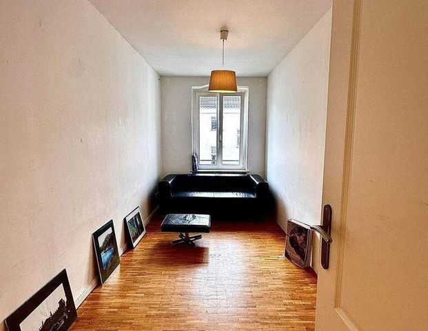 TOPLAGE BERLIN-MITTE NAHE ZIONSKIRCHPLATZ! 2 ZI.-ALTBAU, 4.OG, WANNE, DUSCHE, MÖBLIERT, SOFORT FREI! - Photo 1