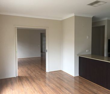 28 Gascoyne Way, Truganina VIC 3029 - Photo 5