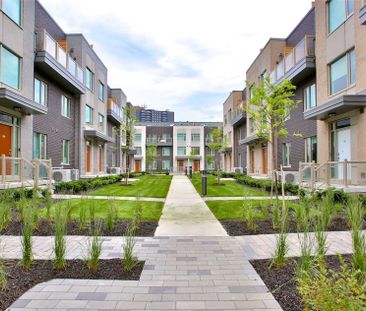 For Lease - 18 Applewood Lane Unit# 16, Toronto, Ontario - Photo 2