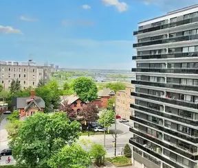 Bronson Place | 440 Gloucester, Ottawa - Photo 1