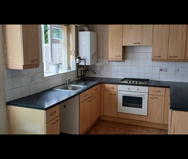 3 Bed Terraced House, Larchfield Close, B20 - Photo 2