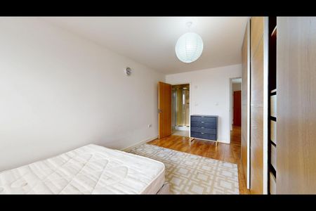 2 Bed Penthouse, Headstone Road, HA1 - Photo 3