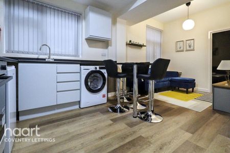 2 bedroom apartment to rent - Photo 3