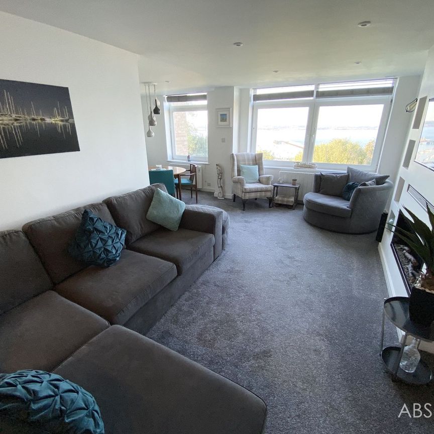 2 bed ground floor flat to rent in Marina Drive, Brixham, TQ5 - Photo 1