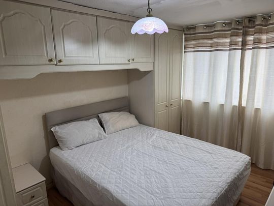 3 bedroom house share to rent - Photo 1