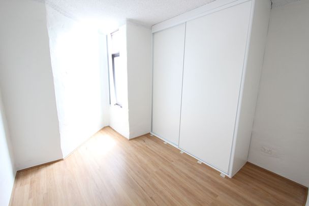 Walking Distance to Liverpool CBD - Photo 1