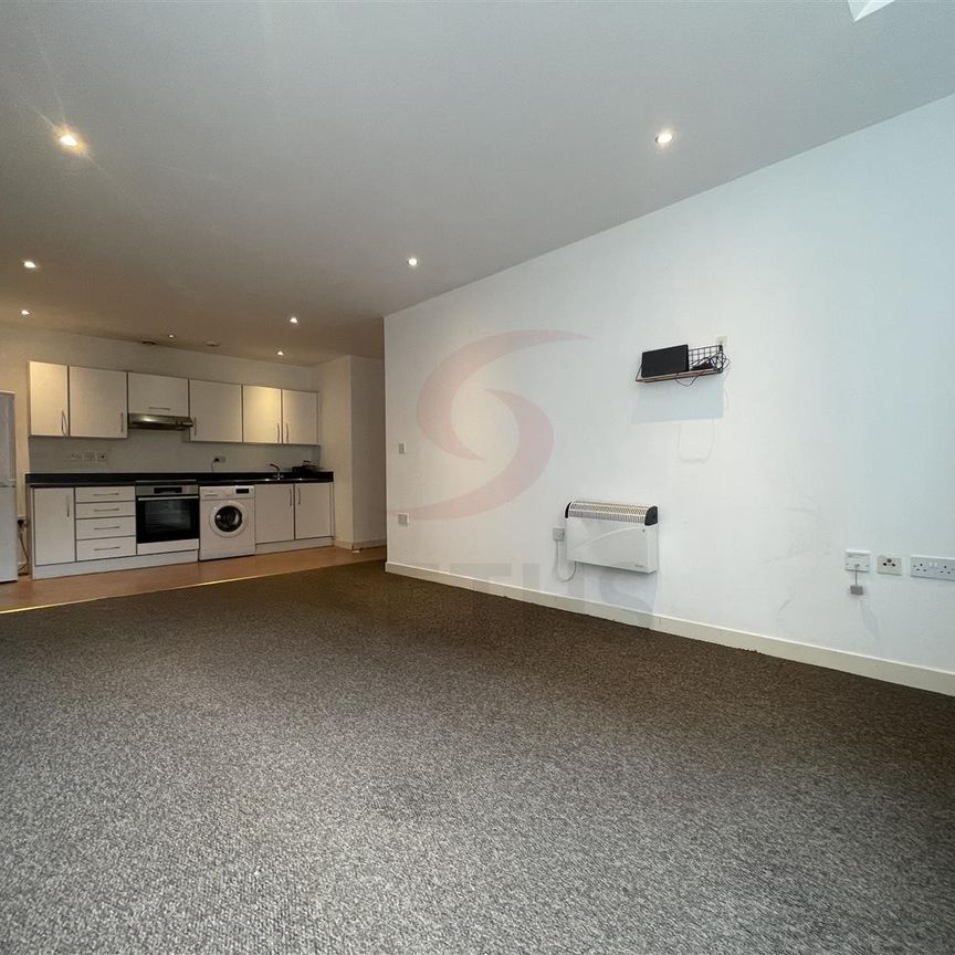 Humberstone Road, LE5, Leicester - Photo 1