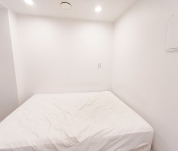 Near New One Bedroom Apartment in Central City - Photo 3