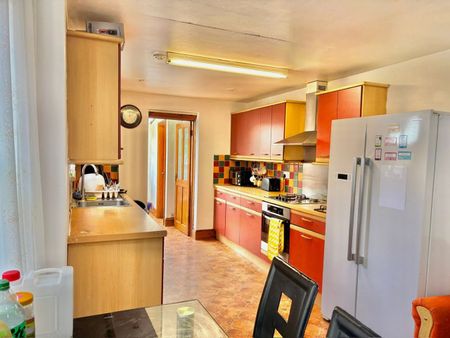 Room in a Shared House, Brookdale Road, E17 - Photo 5