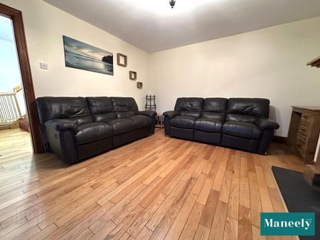 57 Castleview Heights - Photo 2