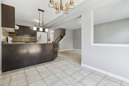 For Lease - 30 Vipond Street, Guelph, Ontario - Photo 2