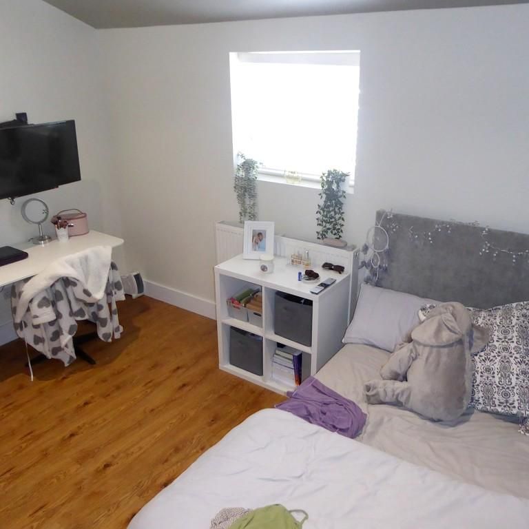 7 bedroom terraced house to rent - Photo 1