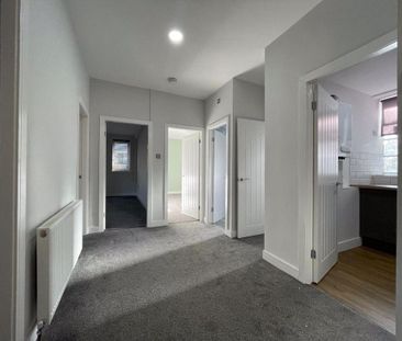 3 bedroom flat to rent - Photo 1