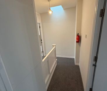 3 Bed Flat, Arrowsmith House, SE11 - Photo 1
