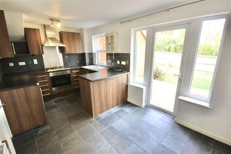 Humber Road, Ferndown, Ferndown, BH22 - Photo 5