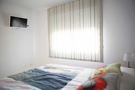 Calle Salitre, Málaga, Andalusia 29002 - Foto 2