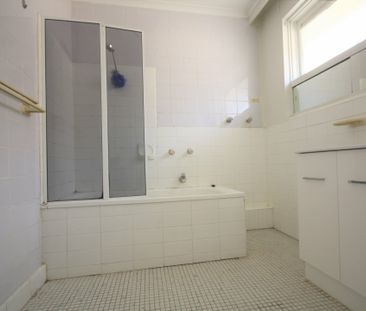 ONE BEDROOM UNIT IN SPRINGVALE - Photo 5