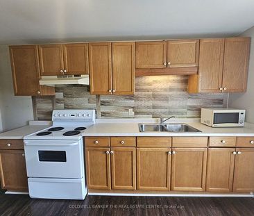 For Lease - 4570 PENETANGUISHENE Road Unit# North, Springwater, Ont... - Photo 6