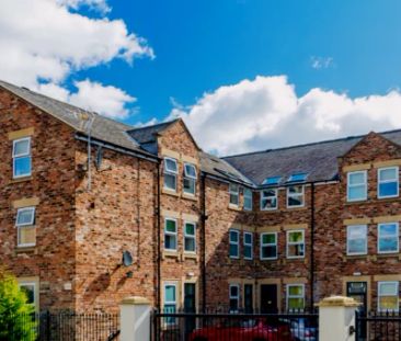 Flat 3 - 4 Bedrooms - Photo 6