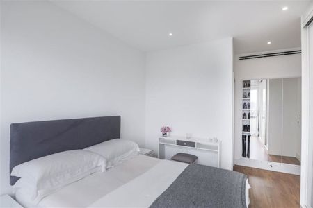 Blackfriars Road, SE1, London - Photo 4