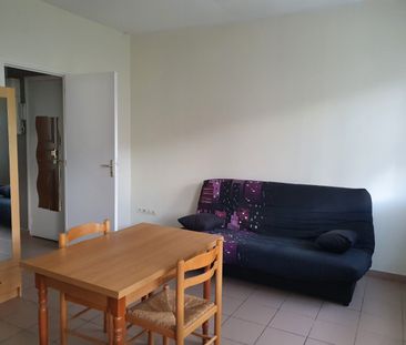 Location Appartement 1 pièce 25m² CONDE SUR L ESCAUT 59163 - Photo 1