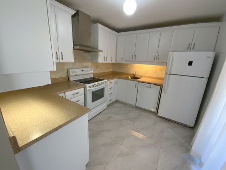 For Lease - 70 Holford Crescent, Toronto, Ontario - Photo 5