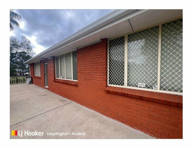 RURAL 4 BEDROOM HOME - Photo 1