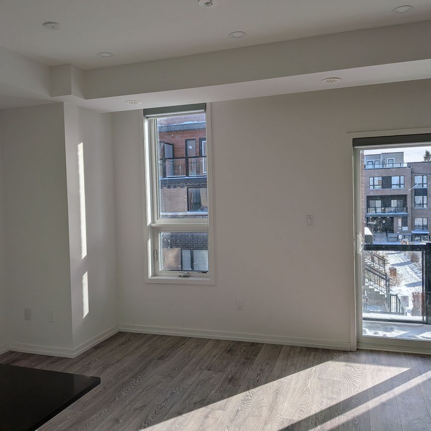 For Lease - 16 Lytham Green Circle Unit# 25, Newmarket, Ontario - Photo 1