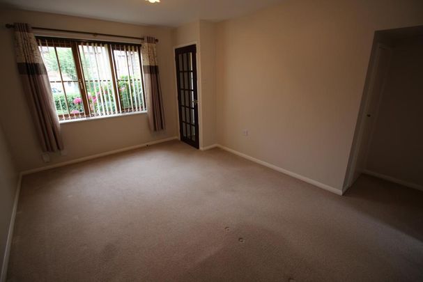 2 bedroom semi-detached house to rent - Photo 1