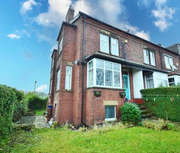 4 bedroom end of terrace house to rent - Photo 3