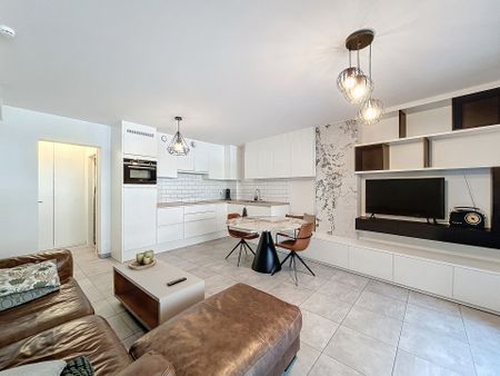 Prachtig appartement nabij het centrum van Ninove - Photo 5