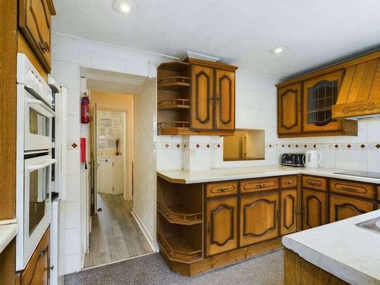 St Martins Place, Brighton, BN2 - Photo 1