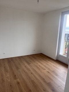Grand et charmant appartement type 3 de 66m2 à Sainte-Savine - Photo 2