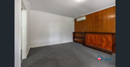 MADDINGTON - 3x1 - LARGE BLOCK & TIDY HOME - Photo 3