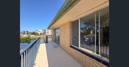 2 Bedroom Waterfront Unit - Photo 2