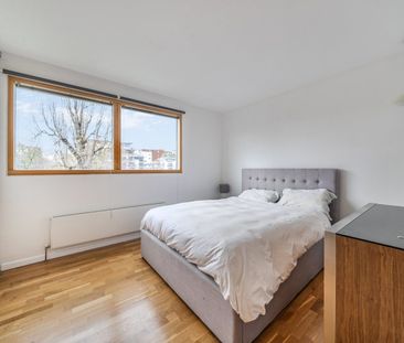 St. James's Road, London, SE16 - Photo 5