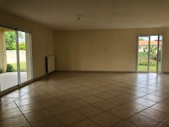 Maison à louer - 4 pièces - 147 m² - Photo 1