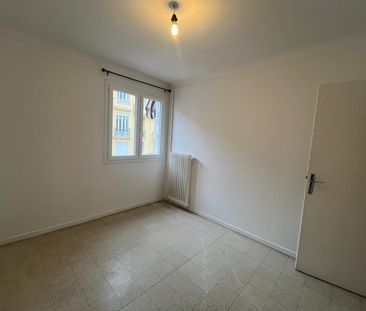Location Appartement 3 pièces 51m² NICE 06300 - Photo 3