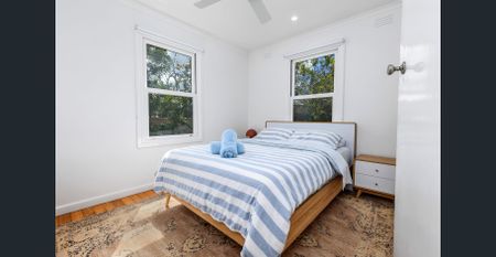 Hamptons Style Beach-house - Photo 5