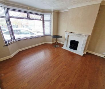 5 bedroom detached house to rent - Photo 2