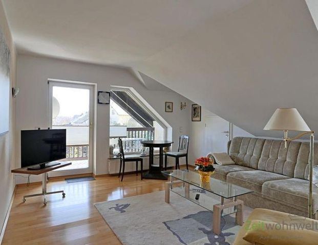 (EF0504_M) Dresden: Ullersdorf, großzügige möblierte Wohnung mit eigenem Balkon in ruhigem EFH, 500 Meter zum Golfplatz - Photo 1